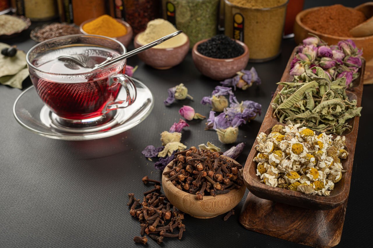 En Sağlıklı 5 Kış Çayı | Bitki Çayları – Can Kardeşler Kuruyemiş