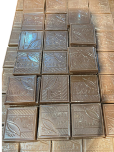 Sargısız Sütlü Madlen Çikolata