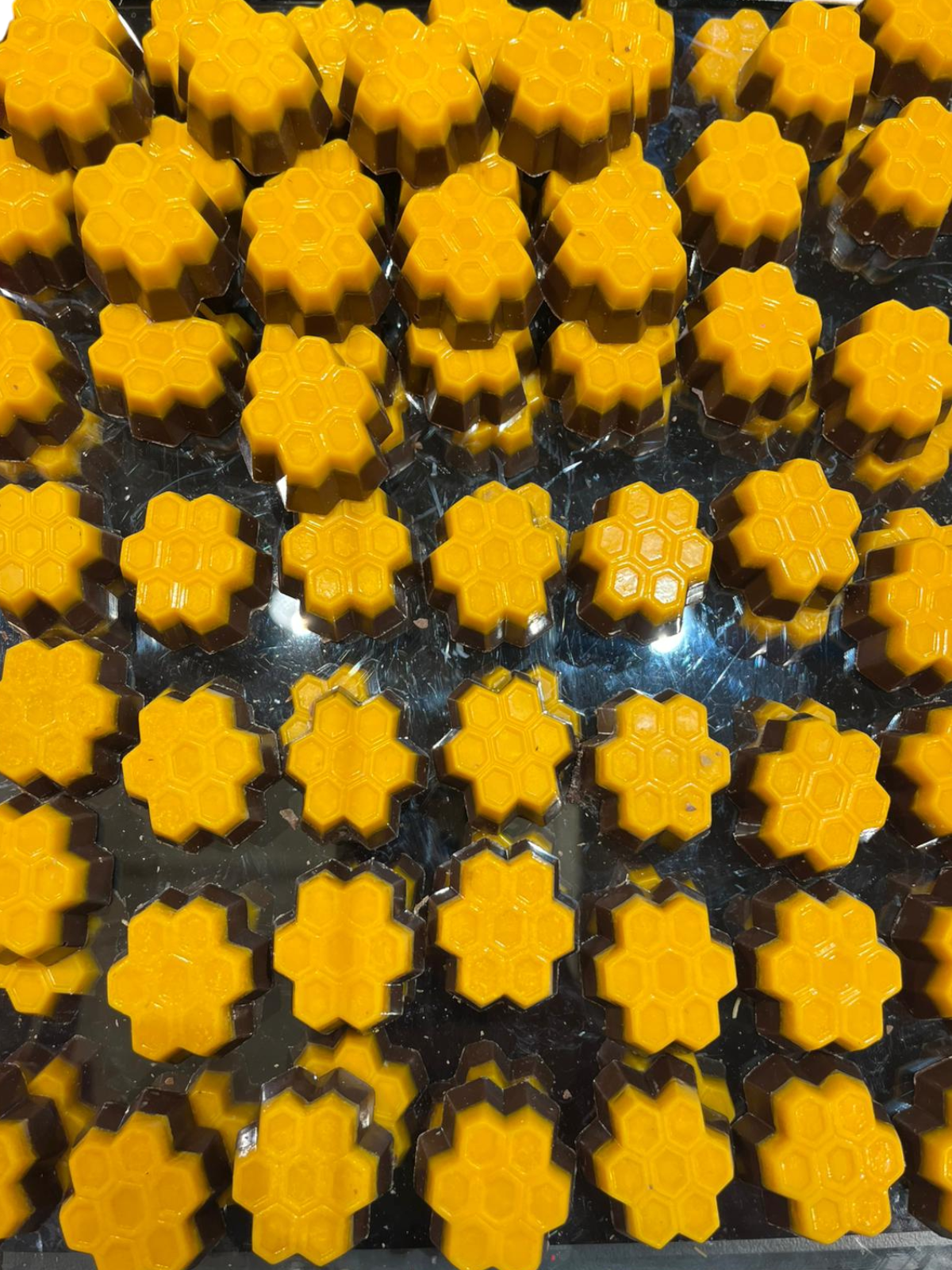 Fındık Dolgulu Petek Sütlü Special Çikolata