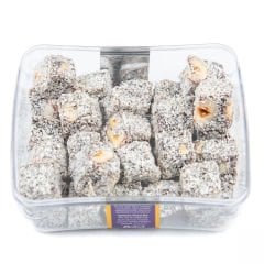 Hindistan Cevizli Siyah Üzümlü Fındıklı Lokum 100 g
