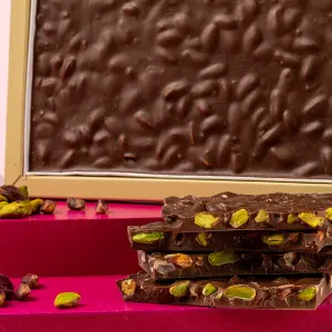 Antep Fıstıklı Sütlü Beyoğlu Çikolata 400g