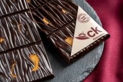 Karamelli Bisküvili Bitter Tablet Çikolata 100 g