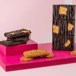 Karamelli Bisküvili Bitter Tablet Çikolata 100 g