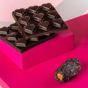 Yaban Mersinli Bitter Tablet Çikolata 90g