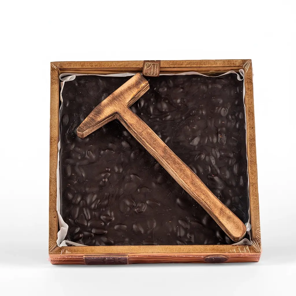 Çekiçli Bitter Antepli Beyoğlu Çikolata 500g - Ahşap Kutu